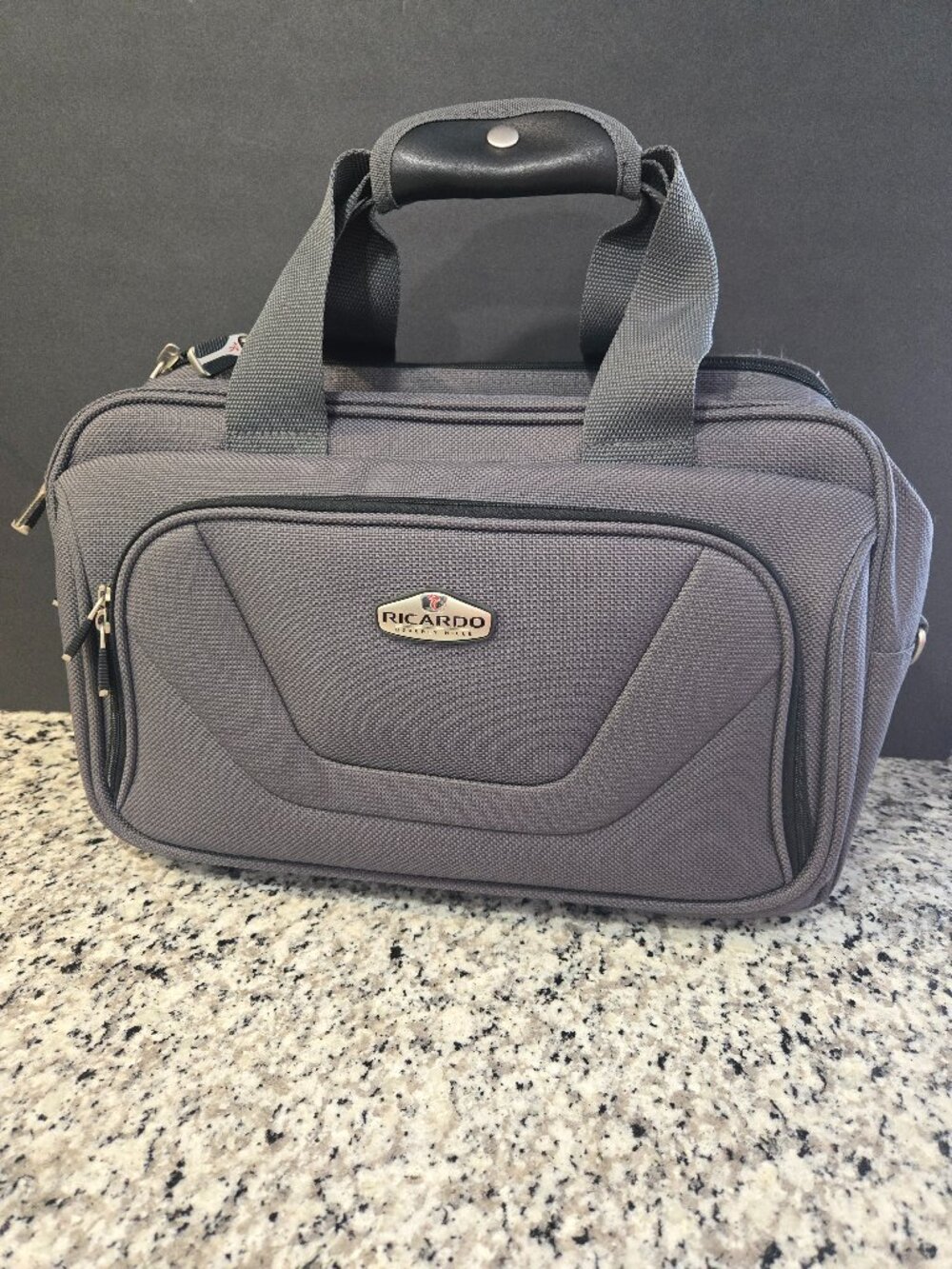 Ricardo Beverly Hills Travel Bag Duffel Bag Gray